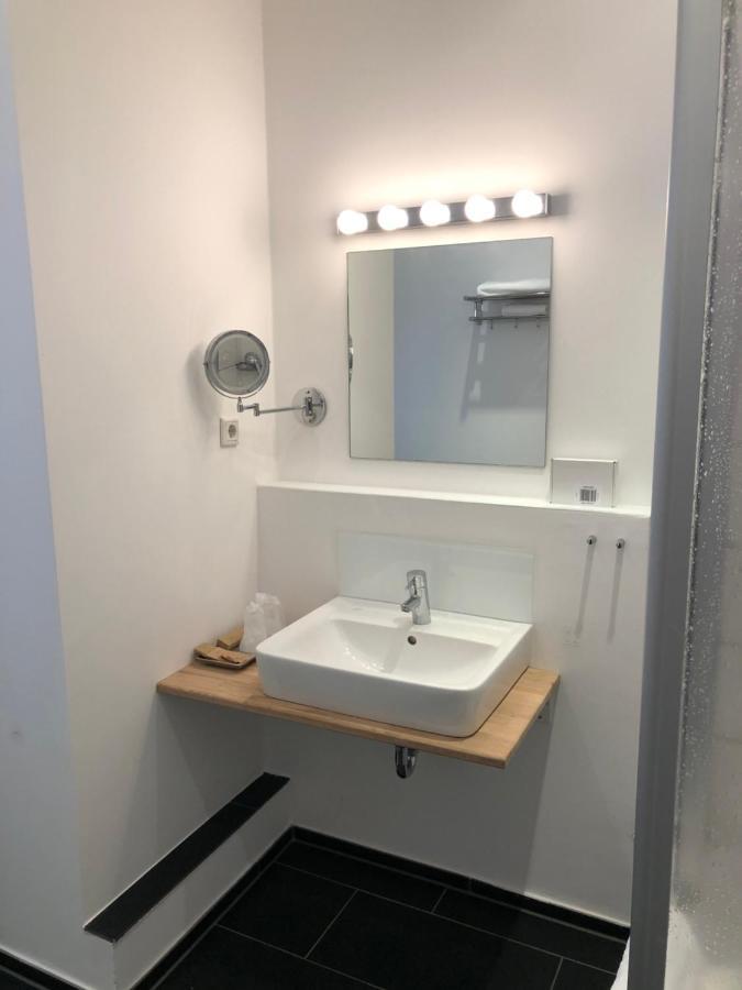 Lili Living Hotel Ράτινγκεν Εξωτερικό φωτογραφία