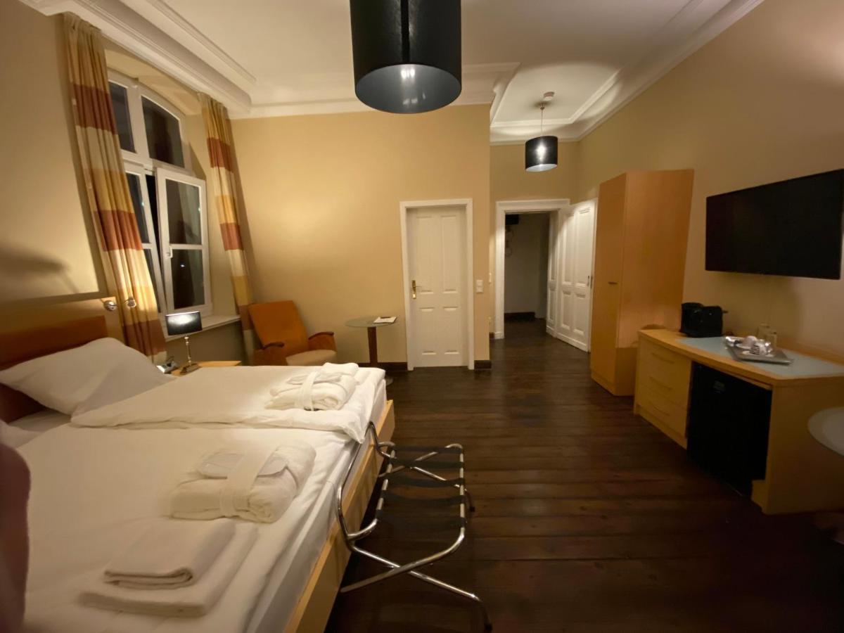 Lili Living Hotel Ράτινγκεν Εξωτερικό φωτογραφία